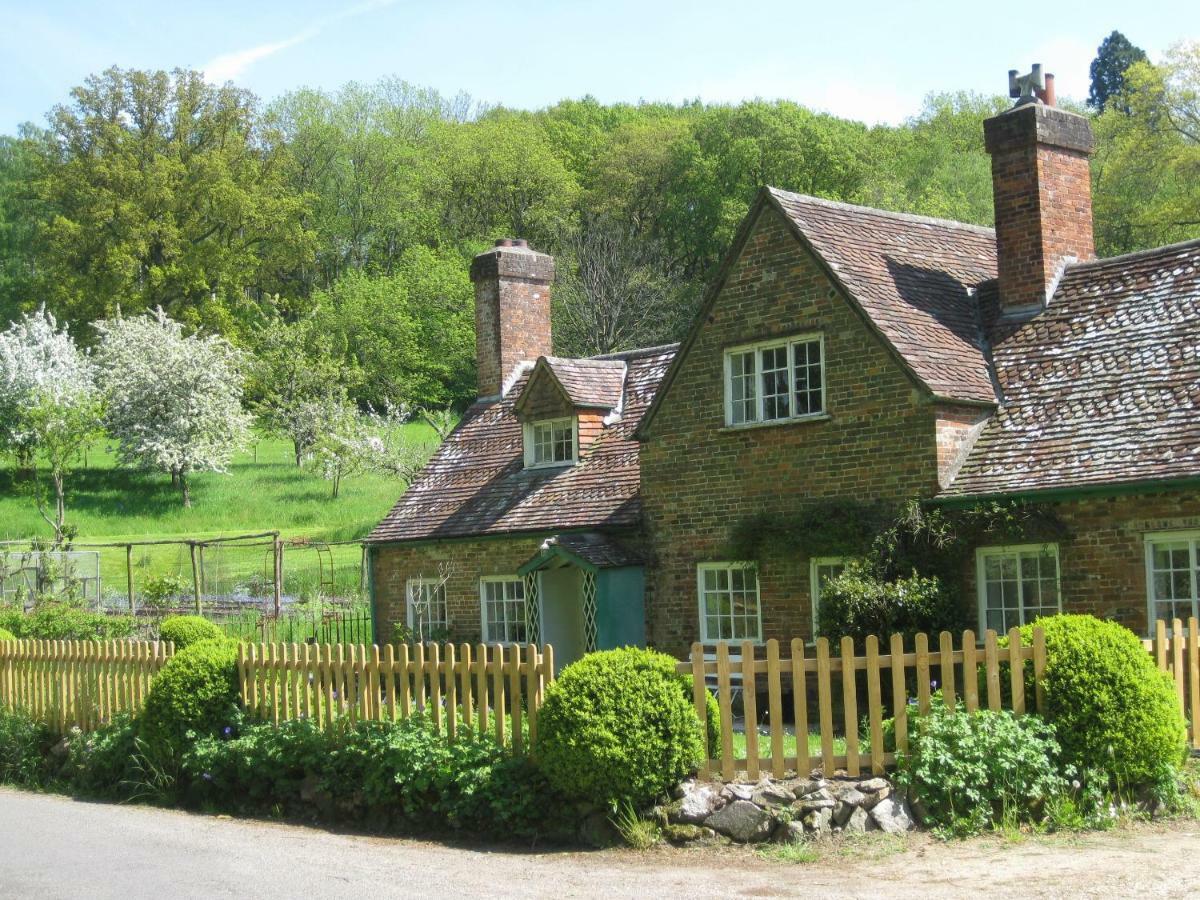 Job'S Mill Cottage Warminster Exterior foto